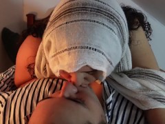 أحب إعطاء القبلات العاطفية مع أعز أصدقائي مدى سخونة الغرفة - Screenshot 6 of 16 - Arab Hijab