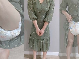 Crossdresser Wearing a Chiffon Dress and a Thick Diaper, then Jerking off 01 男の娘 洋服 偽娘 おむつ