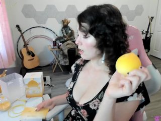 Peachu Pink Punch Clitoral Sucking Vibrator Review