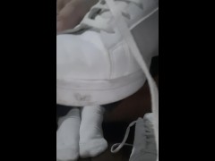 JOI Sniff my feet 2 - VOSTEN - Screenshot 7 of 16 - Joi