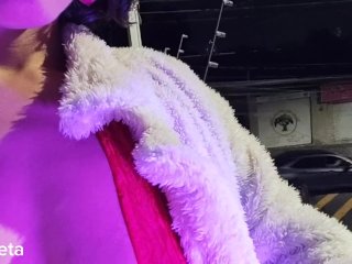 Noite gostosa pra bater uma siririca na varanda