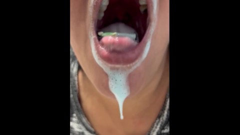 Mia giantess bbw wants you to see her brushing her teeth