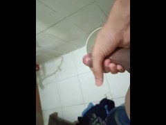 THE WITCHER IS DOING HANDJOB