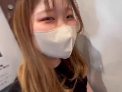 【個人撮影】リモコンバイブでイッた後、試着室で声を我慢したまま立ちバック＆フェラしちゃった♡ 前回の続きです♡ /HENTAI/ハメ撮り/素人/初挑戦/プチ露出 - Screenshot 11 of 16 - Hentai