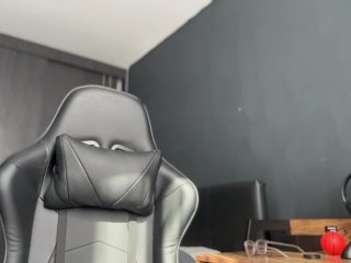 flaco te enseña como se folla un culo de juguete - andcristian