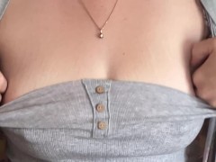 Titty flash - Screenshot 1 of 16 - Big Tits