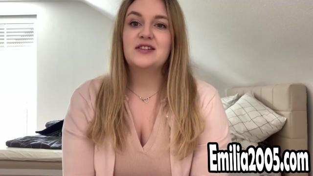 18 Jähriges Moilliges Teen Mädchen Erste Mal Nackt!!!