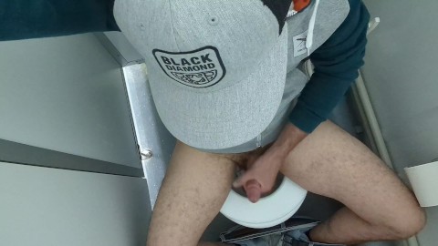 got horny at work and jacked off some juicy thick cum