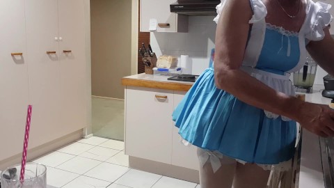 Married CD dressing as sissy maid in the kitchen with butt plug fail