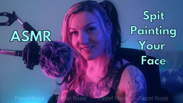 SFW ASMR Плевок Раскрашивание Вашего Лица - ПАСТЕЛЬ РОЗИ Симпатичная девушка - Сексуальный рот Звуки Чувственные триггеры