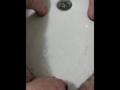 Quick tub piss from my pov