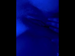 Sesso lesbo sforbiciata con squirting