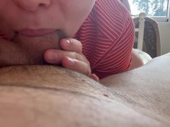 My girlfriend love to suck my cock