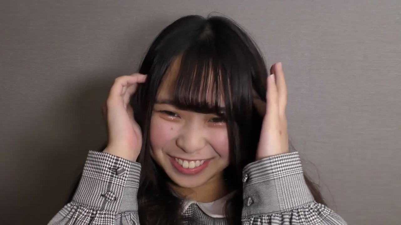 Kumi-chan, an 18-year-old type beautiful girl with a cute  smile❤️Creampie❤️Japanesegirl❤️Pov❤
