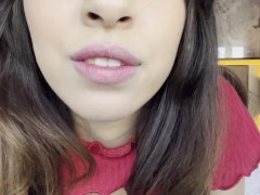 JULIE OLIVER- guiando punheta e falando putaria - Screenshot 6 of 16 - Magrinha Gostosa