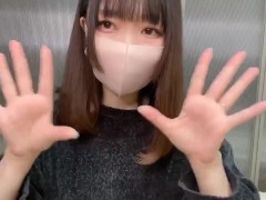 私の乳首を吸ったり、愛撫したりしてほしい… - Screenshot 1 of 16 - Butt