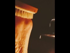 Sensual bath time - Screenshot 14 of 16 - Love Her Feet