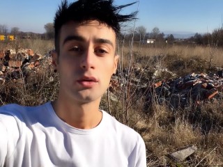 Помочись на мою сперму в заброшенном месте