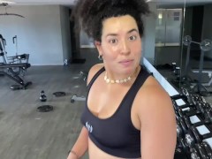 JOI en Español- rapidín en el gym con una chica malvada que te saca la leche donde sea-hairylonely