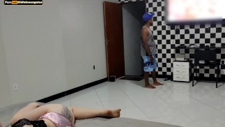 A loirinha estava com muito tesão, ja chupou meu PAU no, ela quer banho de leite