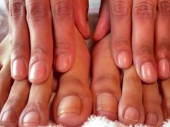 Clear toe and finger nails FETISH - Screenshot 3 of 16 - Toe