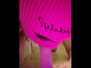 I try to gag my dildo