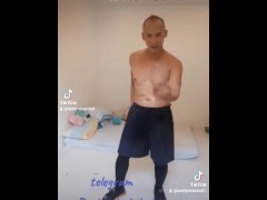 Bounce - Screenshot 9 of 16 - Hot Asian Daddy