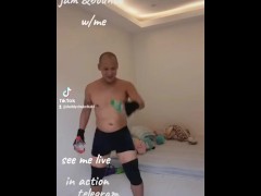 Lets  get sweat - Screenshot 9 of 16 - Hot Asian Daddy