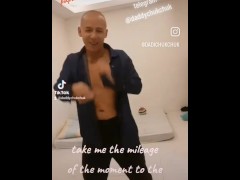 Take me - Screenshot 5 of 16 - Hot Asian Daddy