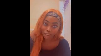 是的，看看我的新马唇环，我可以把任何人锁起来，哈哈，我喜欢它。