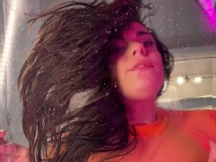 big ass slurps up piss