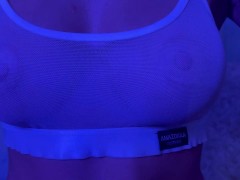 Мою жену трахнули друзья  за мой проигрыш в карты - Screenshot 8 of 16 - женский оргазм