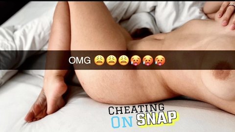 Jefe engaña a su esposa con su secretaria de 18 años en Snapchat y creampied su Anal