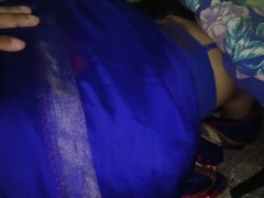 देसी भाभी को अकेली देख कर चोद डाला।। - Screenshot 10 of 16 - Big Nipples