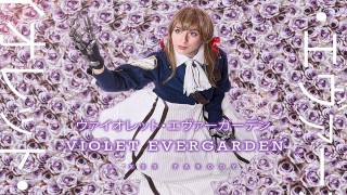 Busty Angel Youngs como VIOLET EVERGARDEN mostrando sua gratidão