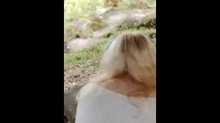 (POV) Fucking outdoors, I creampie my girlfriend before someone discovers us