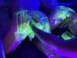 UV FISTING GANGBANG GROUP ORGY