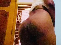 While Live Streaming Sneaky Booty Show