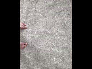 Очень возбужденный