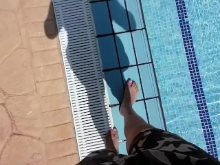 Foot Fetish from Swimming Boy