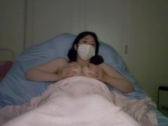 【オナニー・自撮り】ベッドの上でオマンコ濡らし感じる人妻～Asian Masturbation・married woman・ japanese