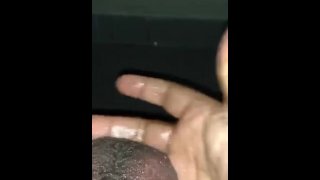 Bbc se masturbando no banheiro