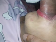 A HOT BLOWJOB GIVEN BY GIRLFRIEND !!