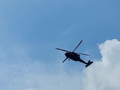 兩架直升機盤旋 - Screenshot 6 of 16 - Helicopter