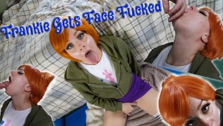 Frankie Foster facefuck Baveuse