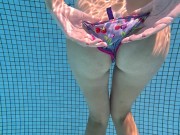 Preview 1 of Step Sis Horny In The Swimming Pool So Creampie Hairy Pussy Close Up