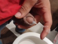 Cumin - Screenshot 10 of 16 - Masturbating