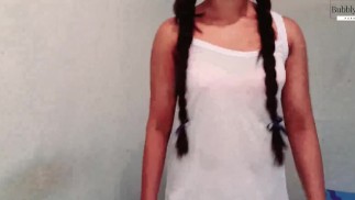 我可爱的女孩要去上学了。