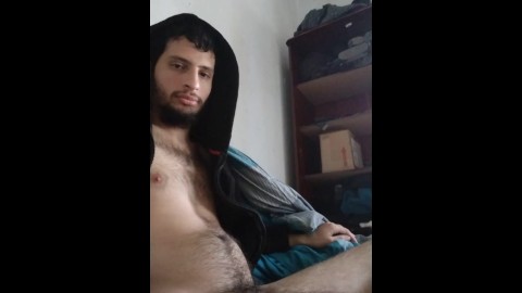 Bear that grows his weight Jerking off