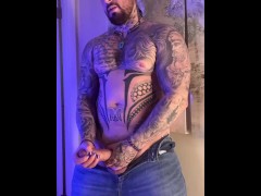 watch Hot Tattooed Guy moan while jerking off